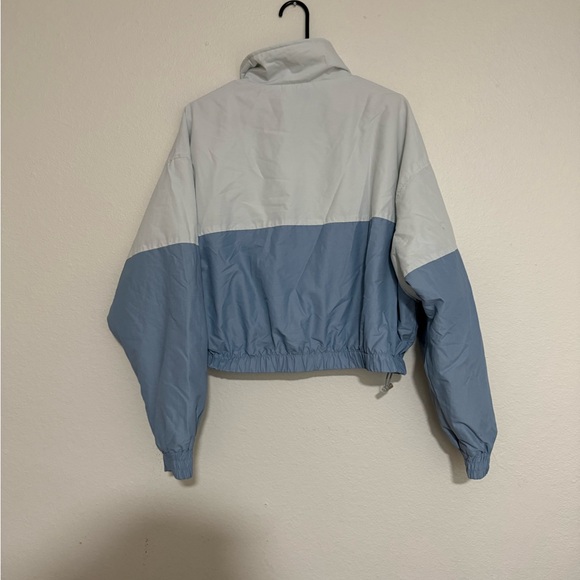 PacSun Two-Tone Sky Blue Cropped Bomber Jacket - Picture 5 of 6
